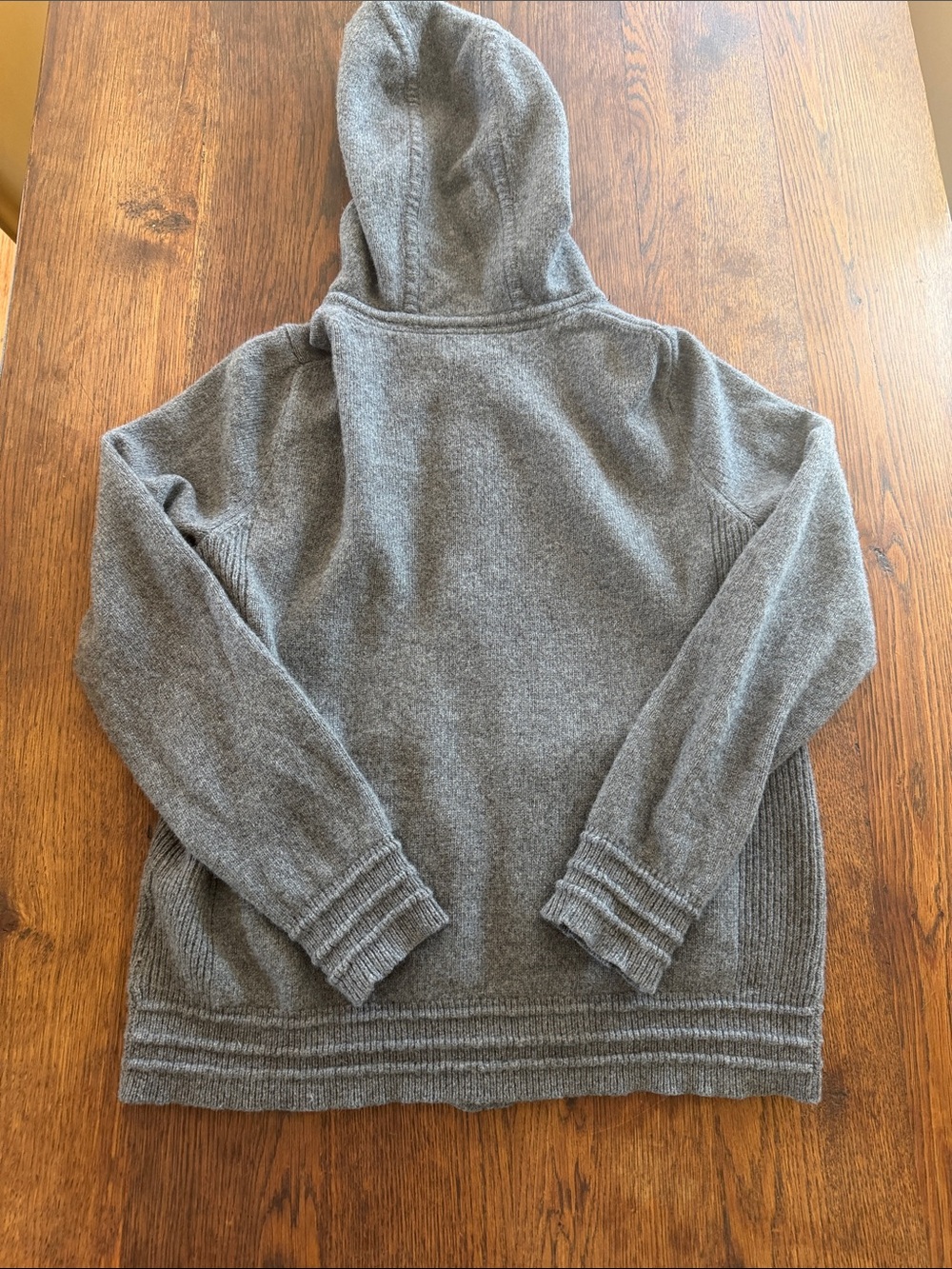 Patagonia Cashmere Gray Zip-Up Hooded Sweater - Picture 6 of 8